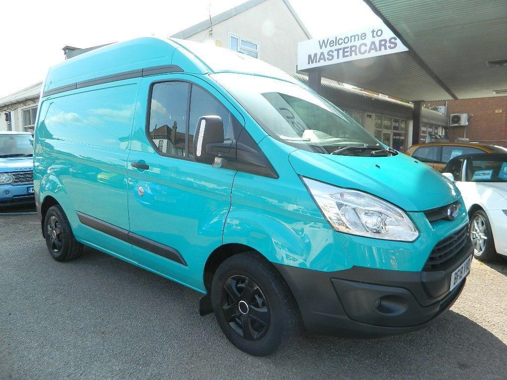 Ford Transit Custom Listing Image