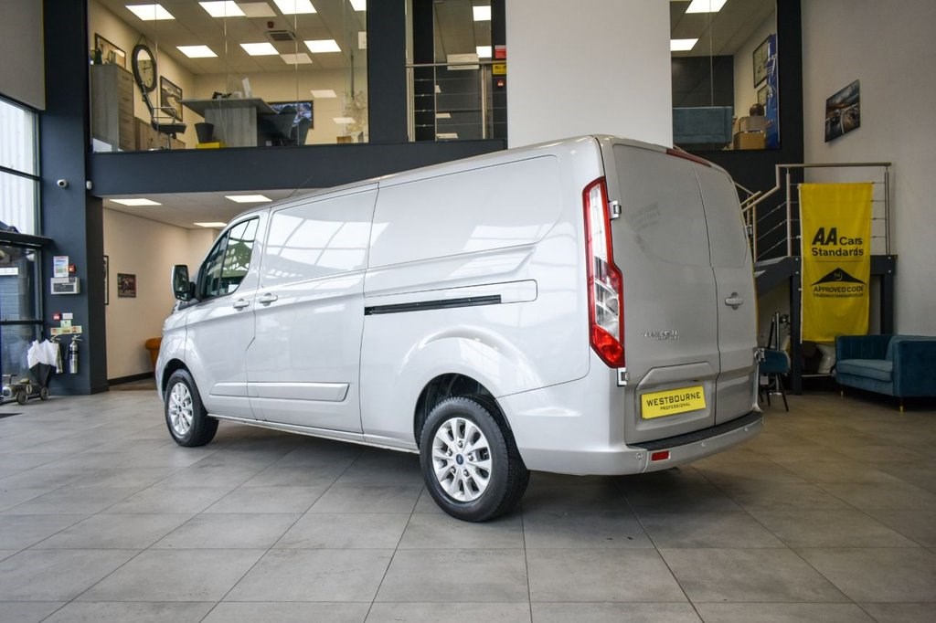 Ford Transit Custom Listing Image