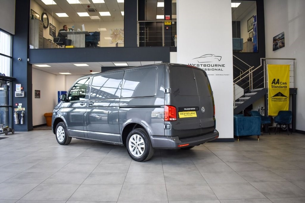 Volkswagen Transporter Listing Image