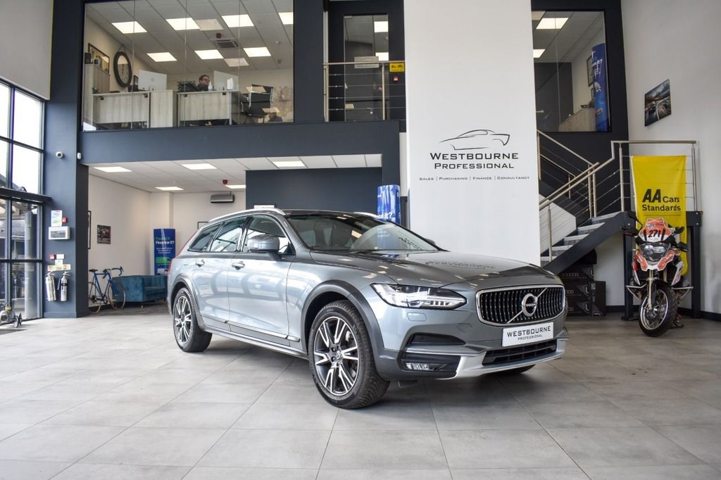 2020 used Volvo V90 2.0 T5 CROSS COUNTRY PLUS AWD 5d 246 BHP