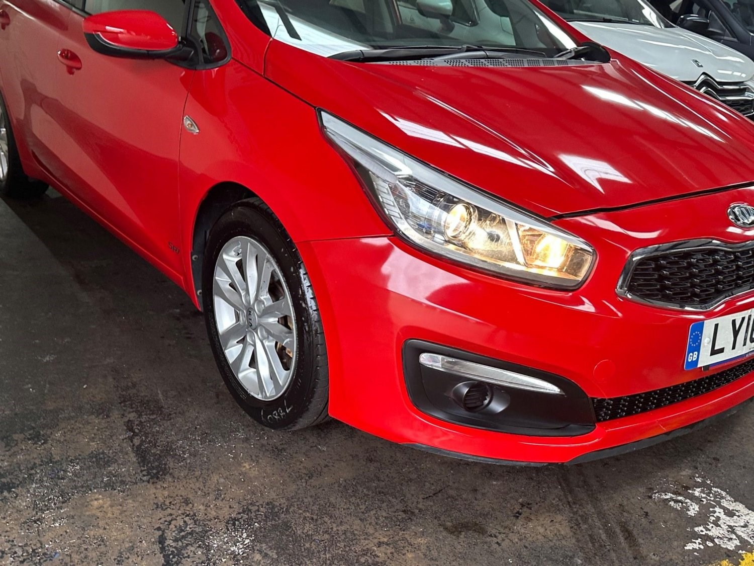 Kia Ceed Listing Image