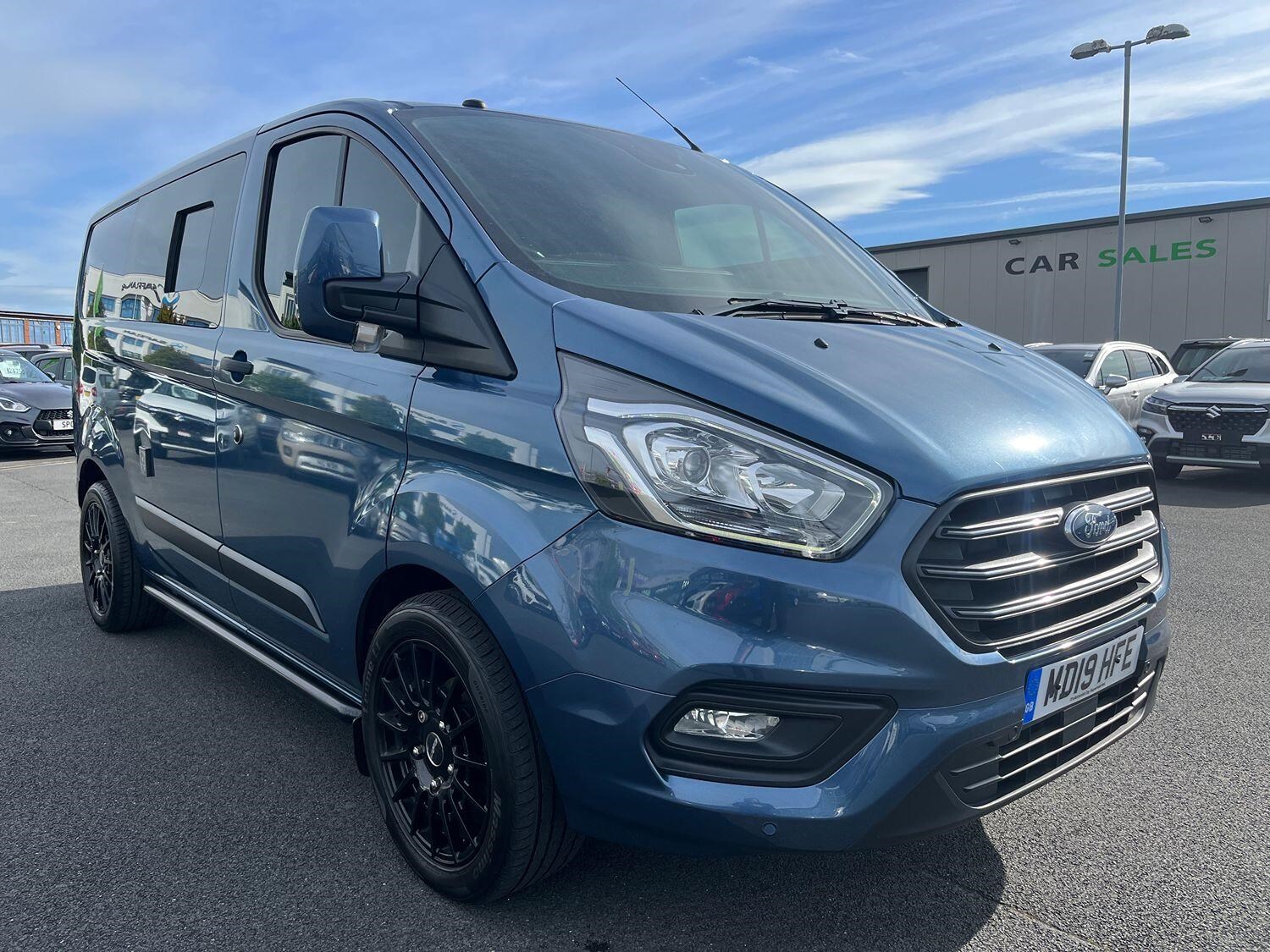 Ford Transit Custom Listing Image