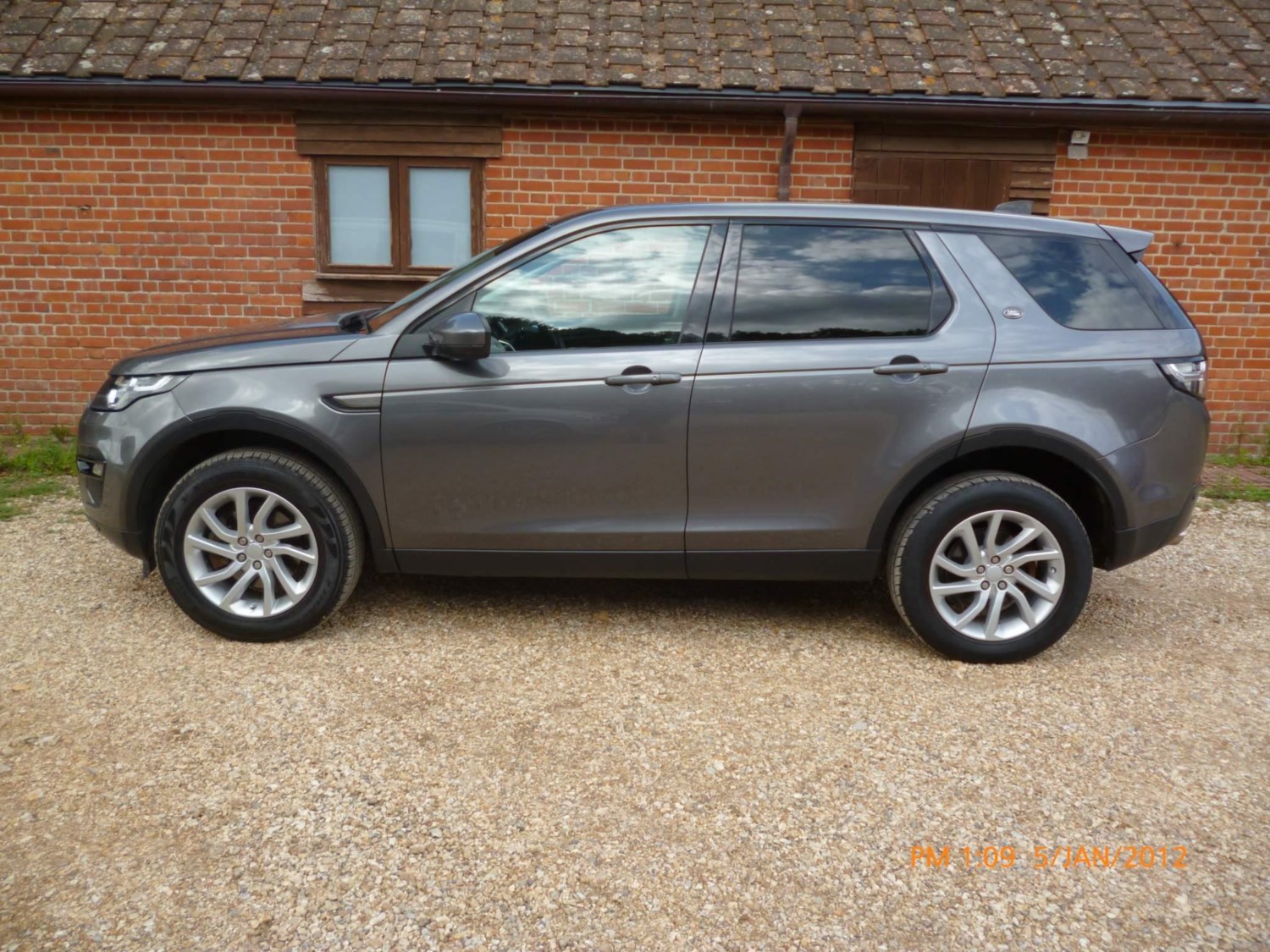 Land Rover Discovery Sport Listing Image