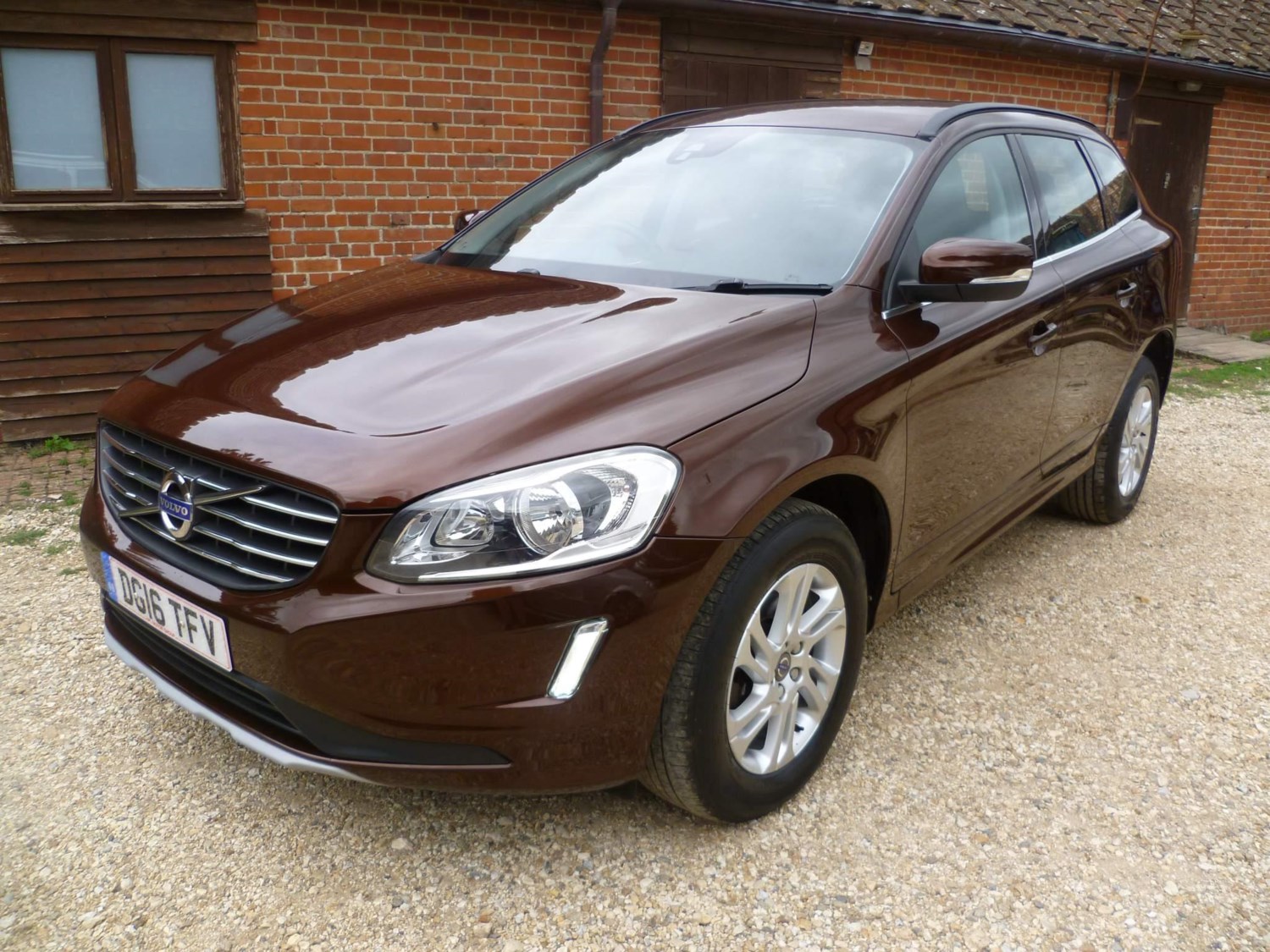 Volvo XC60 Listing Image