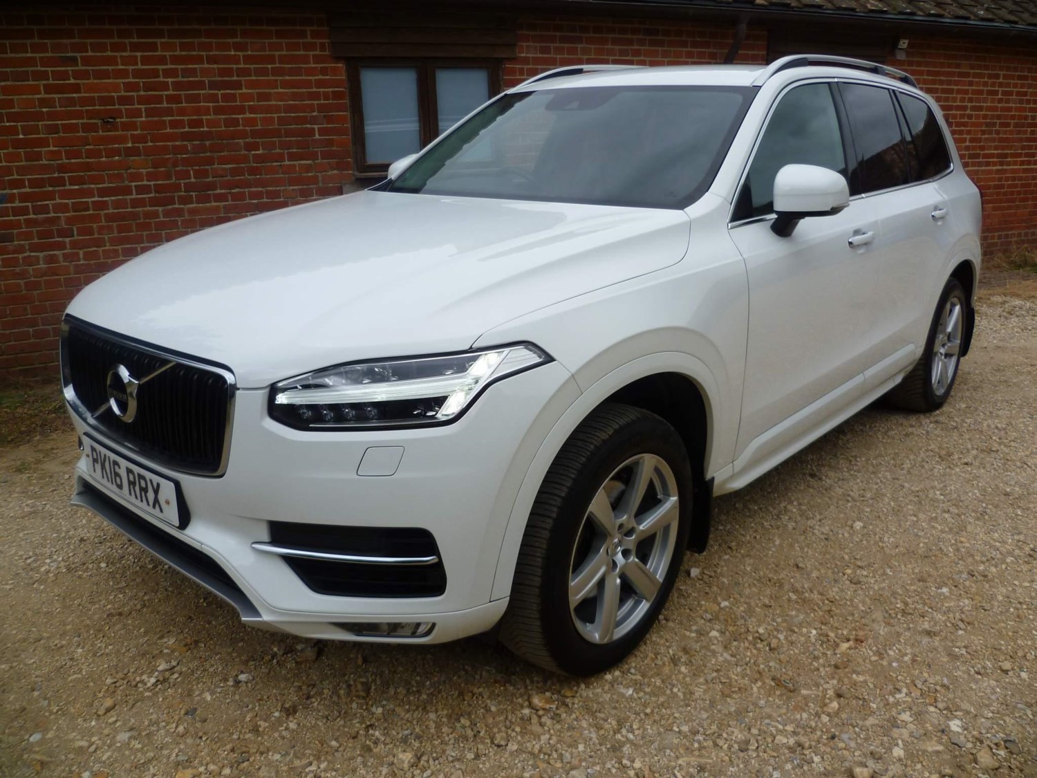 Volvo XC90 Listing Image