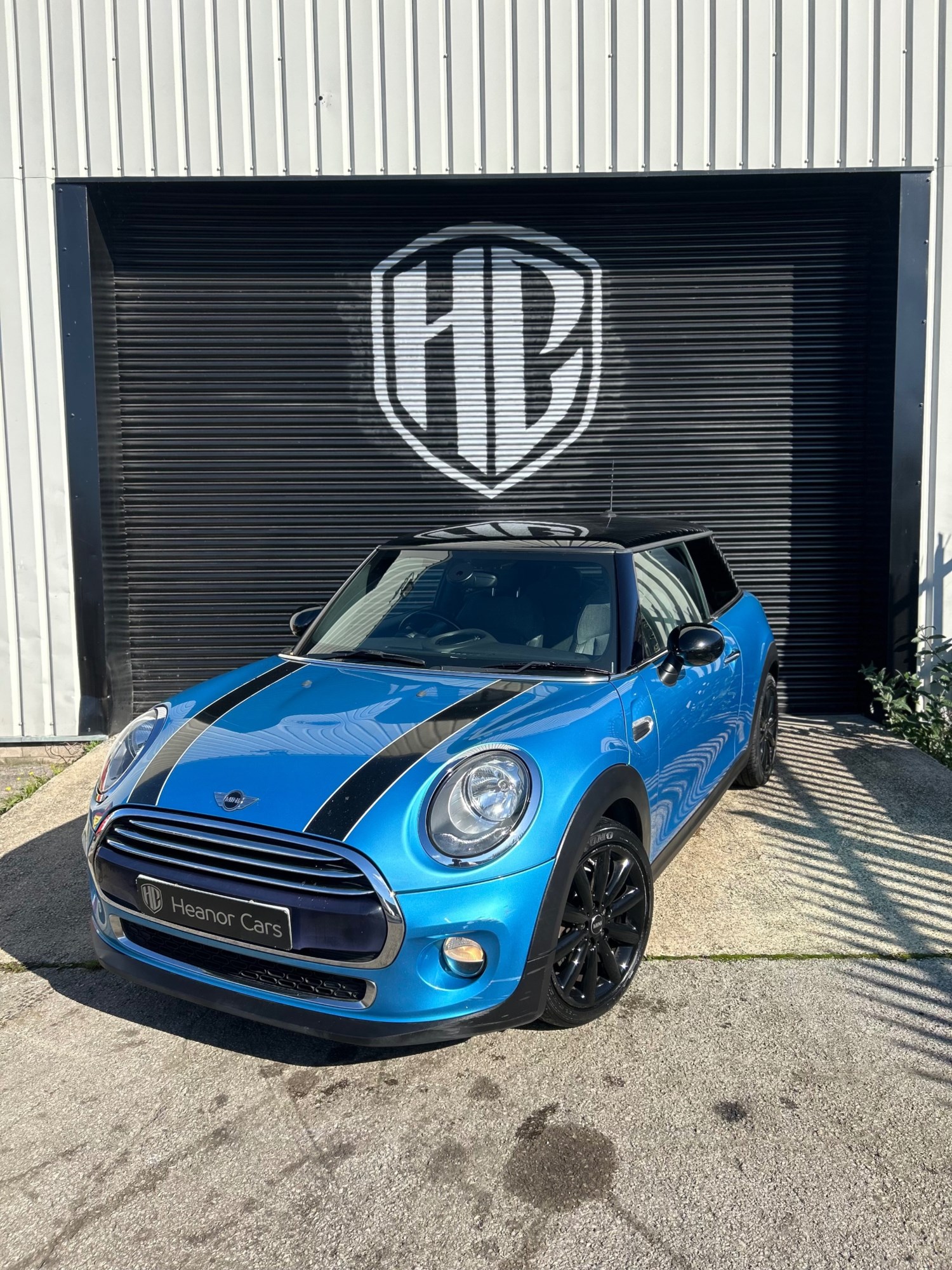 MINI Hatch Listing Image