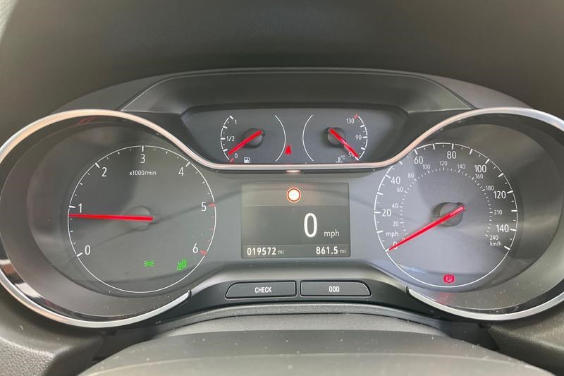 Vauxhall Grandland X Listing Image