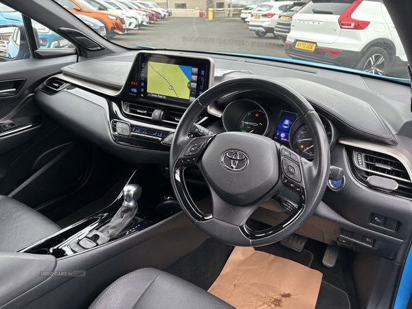 Toyota C-HR Listing Image