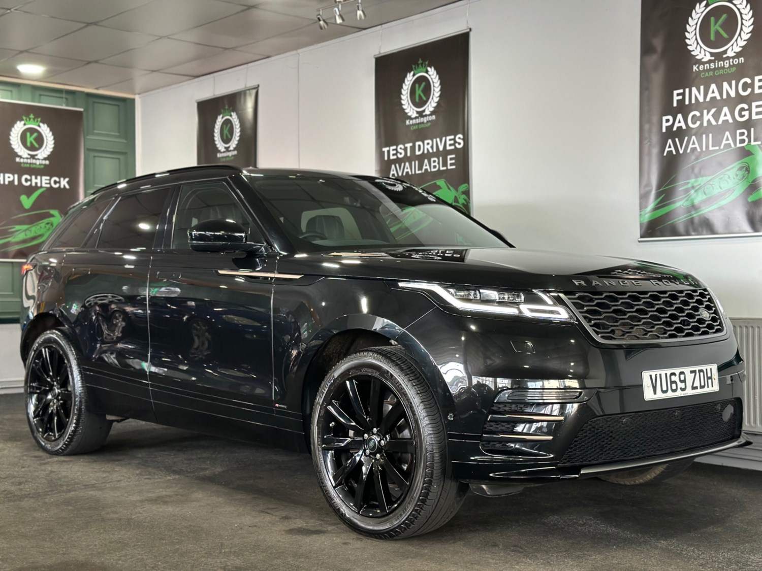 Land Rover Range Rover Velar Listing Image