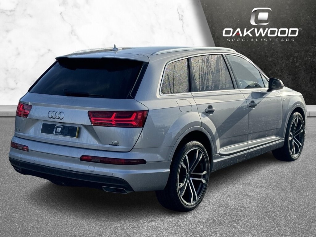 Audi Q7 Listing Image