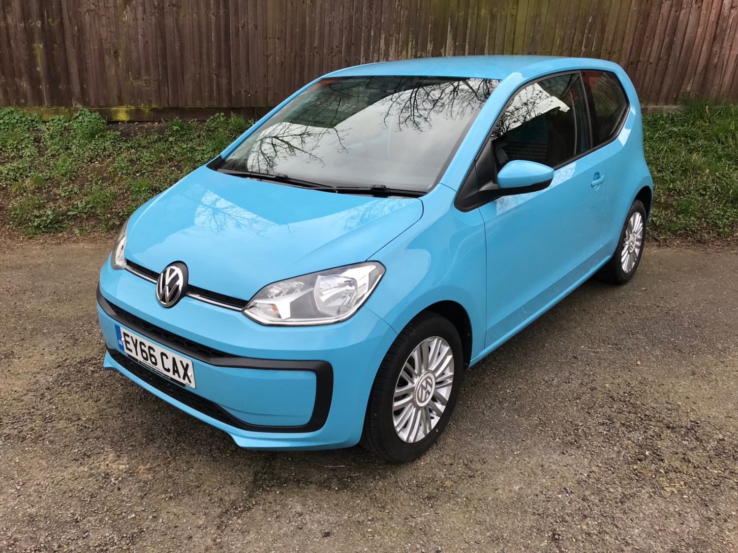 Volkswagen up! Listing Image