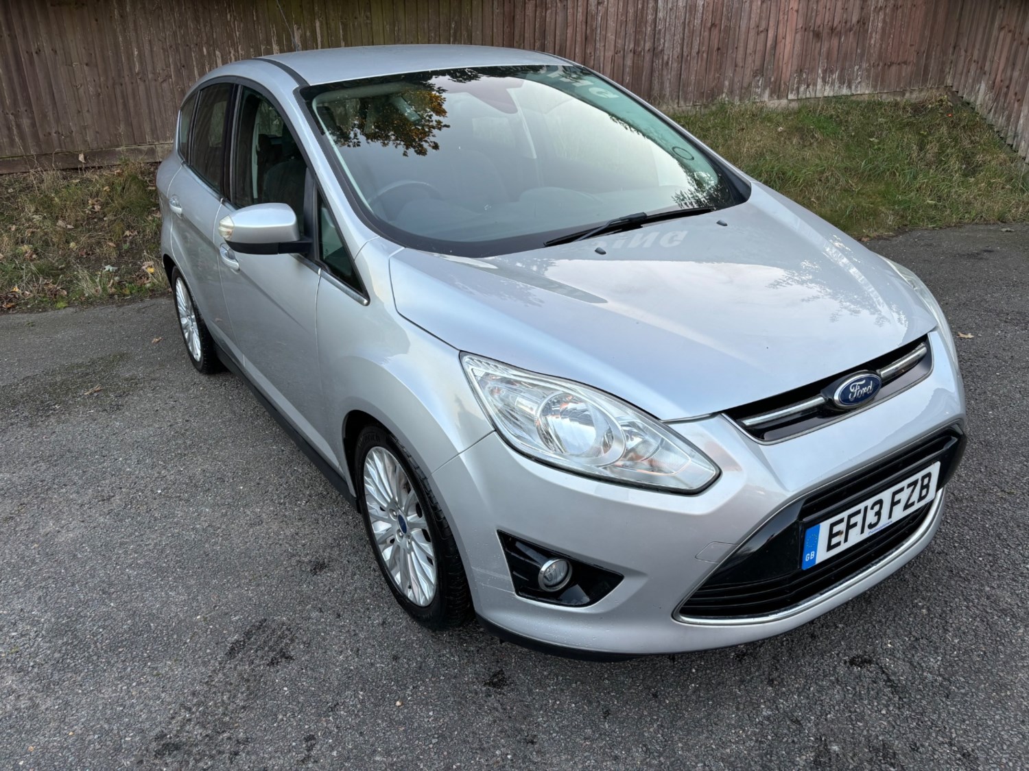 Ford C-Max Listing Image