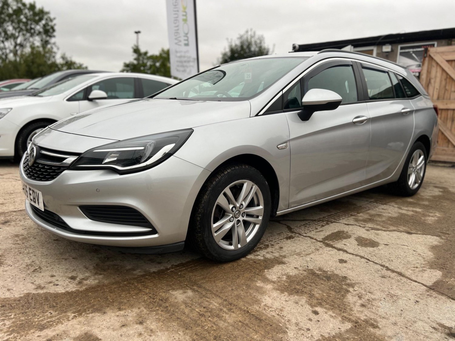 Vauxhall Astra Listing Image