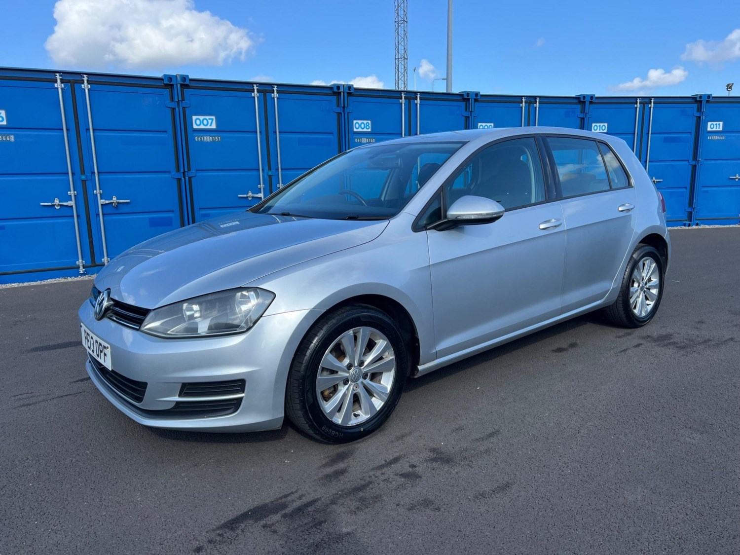 Volkswagen Golf Listing Image