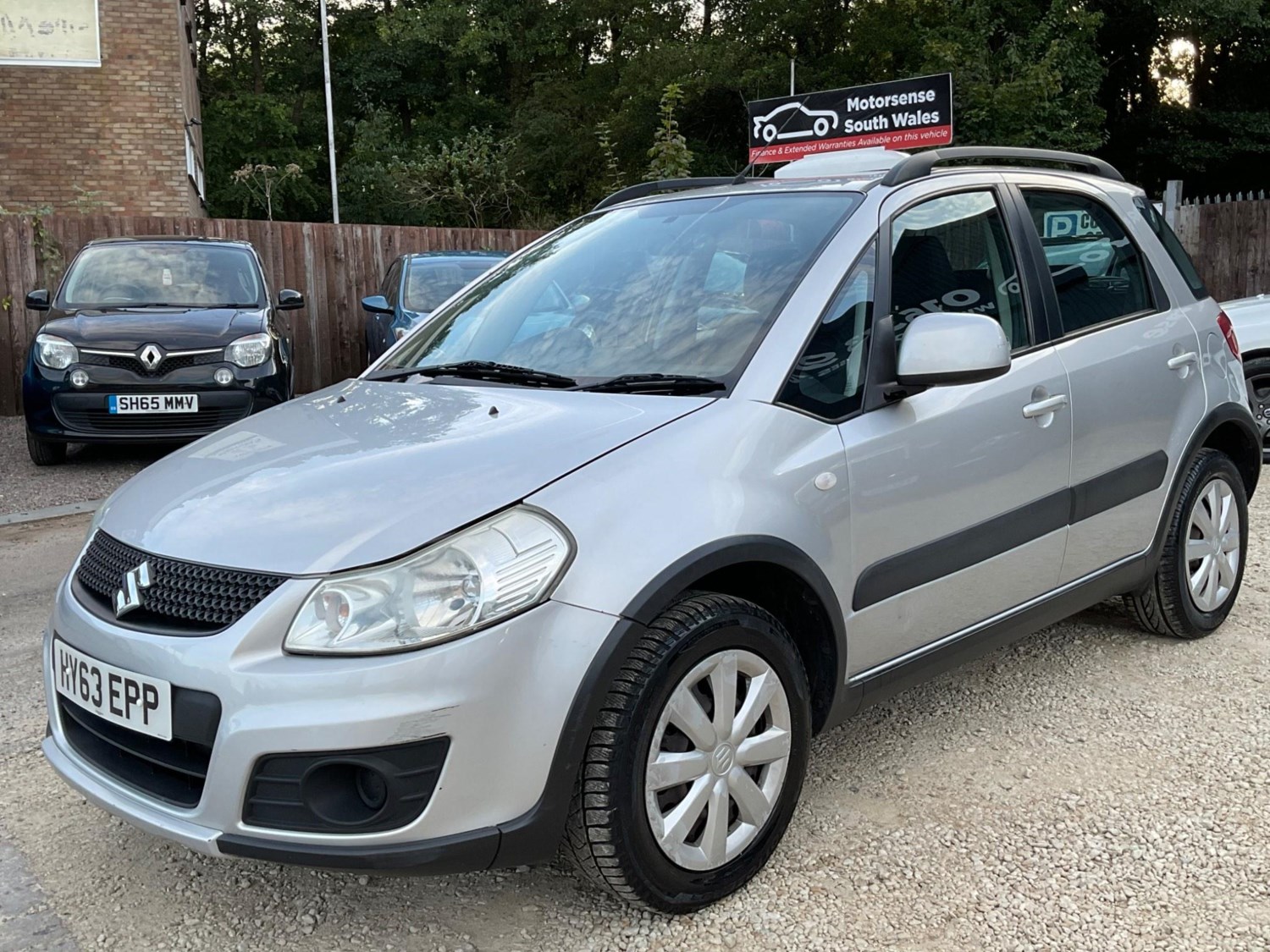 Suzuki SX4 Listing Image