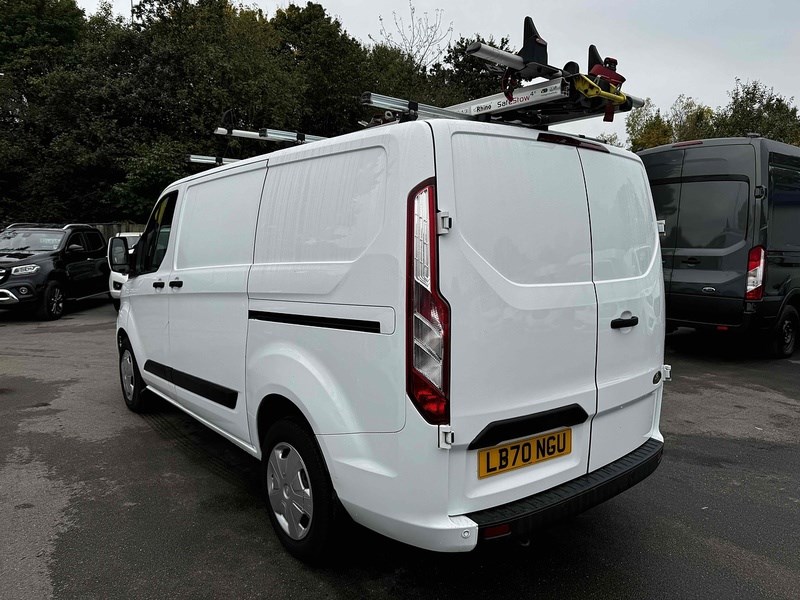 Ford Transit Custom Listing Image