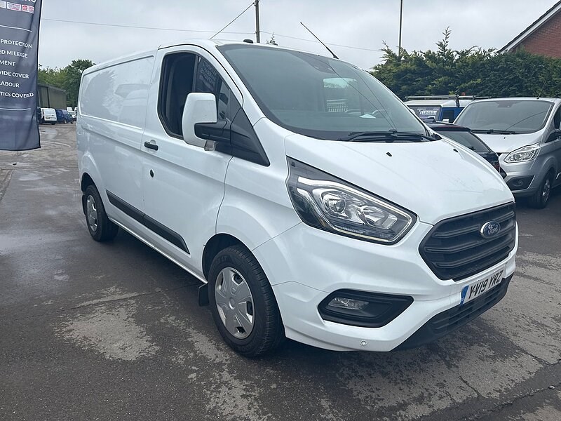 Ford Transit Custom Listing Image