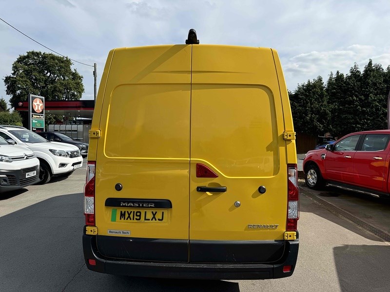 Renault Master Listing Image