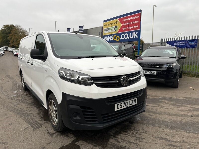 Vauxhall Vivaro Listing Image