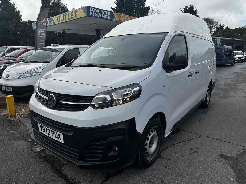 Vauxhall Vivaro Listing Image