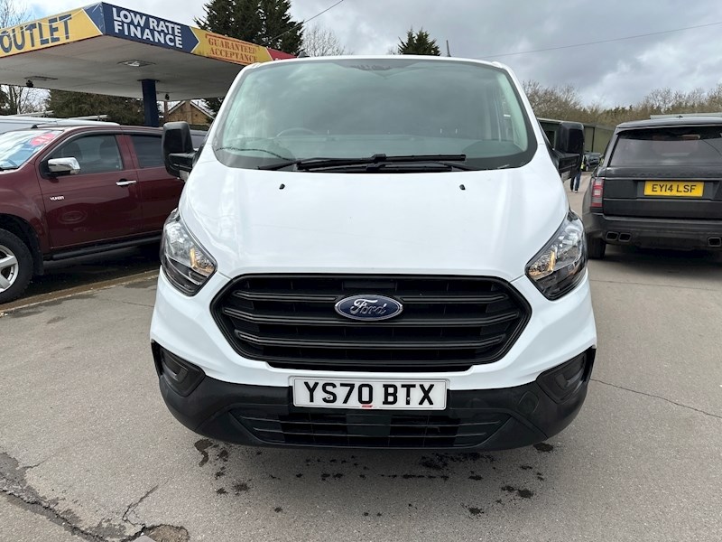 Ford Transit Custom Listing Image