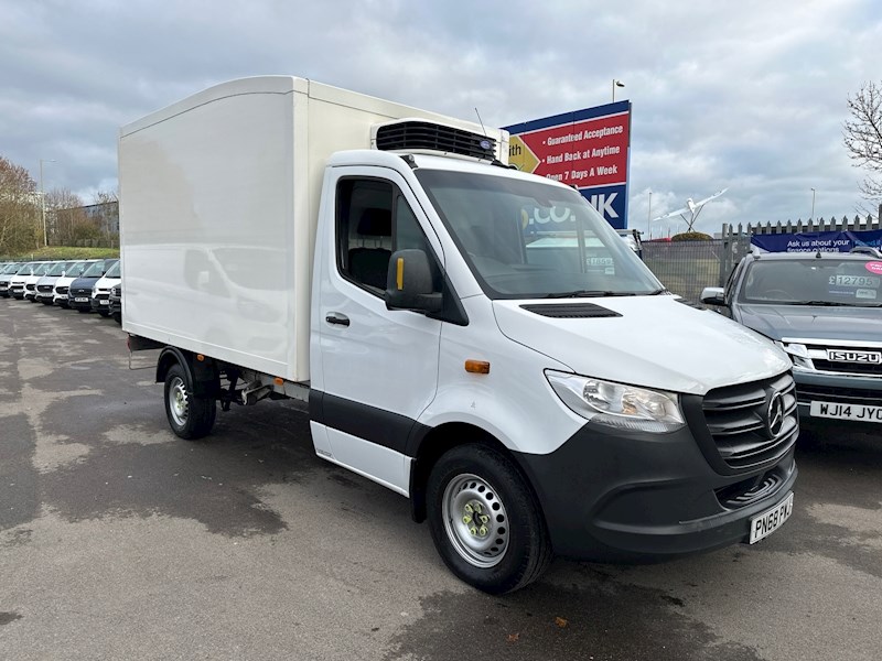 Mercedes-Benz Sprinter Listing Image