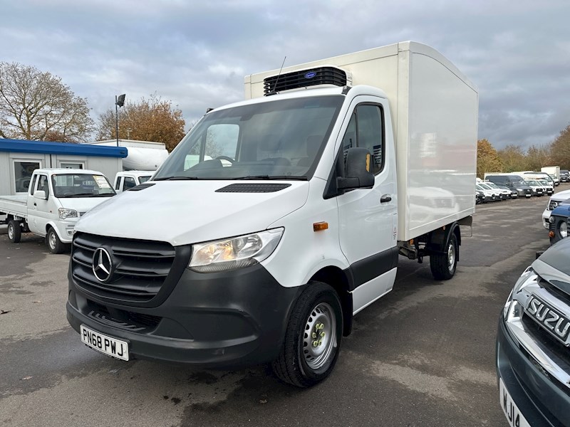 Mercedes-Benz Sprinter Listing Image