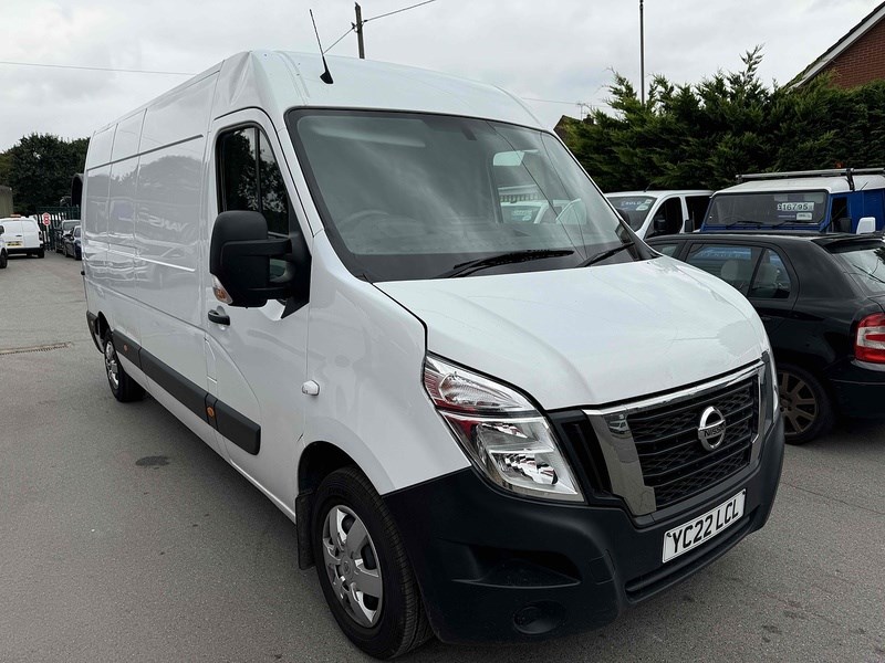 Nissan Interstar Listing Image