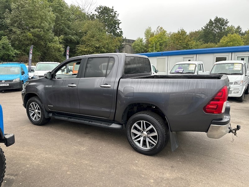 Toyota Hilux Listing Image