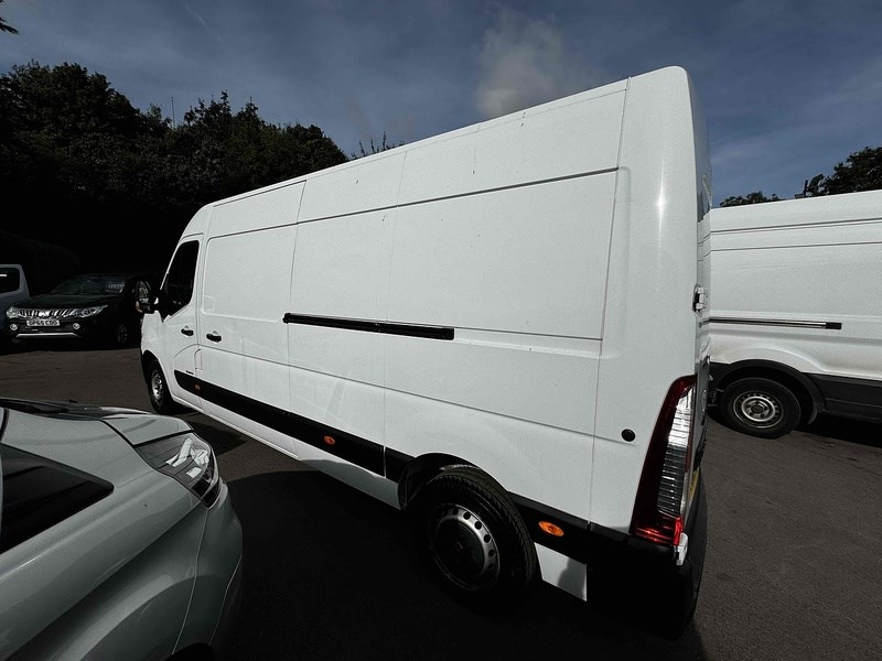 Renault Master Listing Image