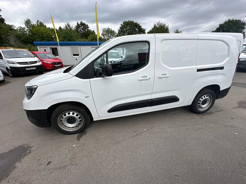 Vauxhall Combo Listing Image