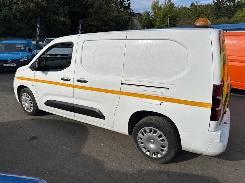 Vauxhall Combo Listing Image