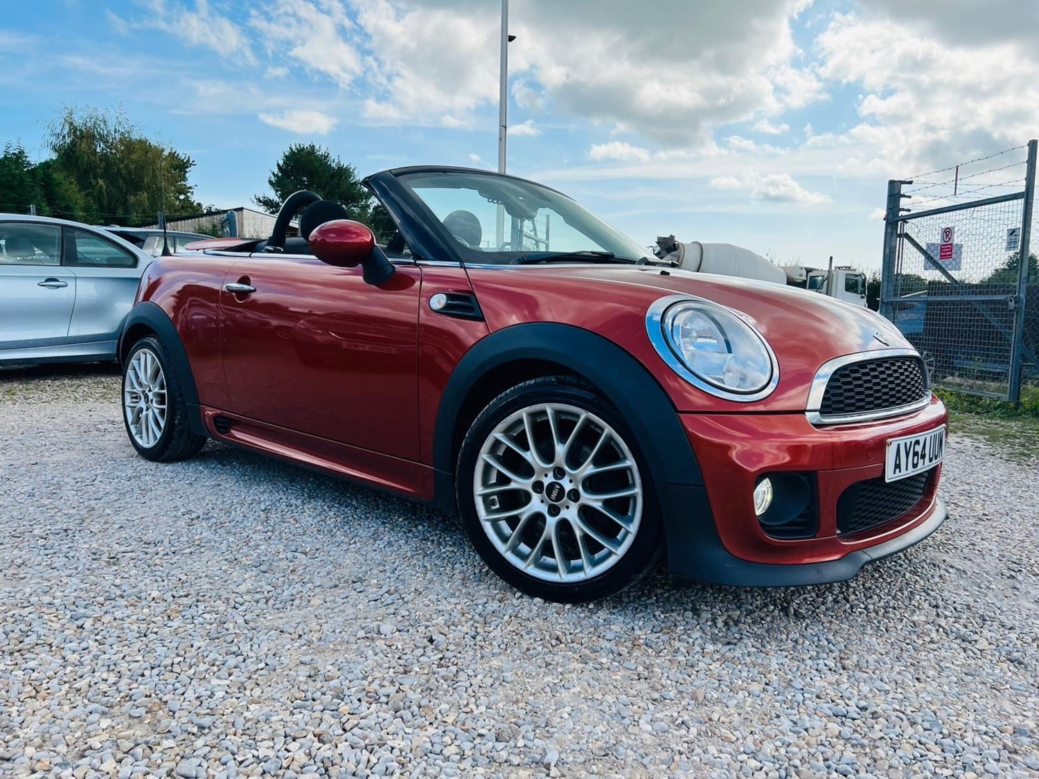 MINI Roadster Listing Image