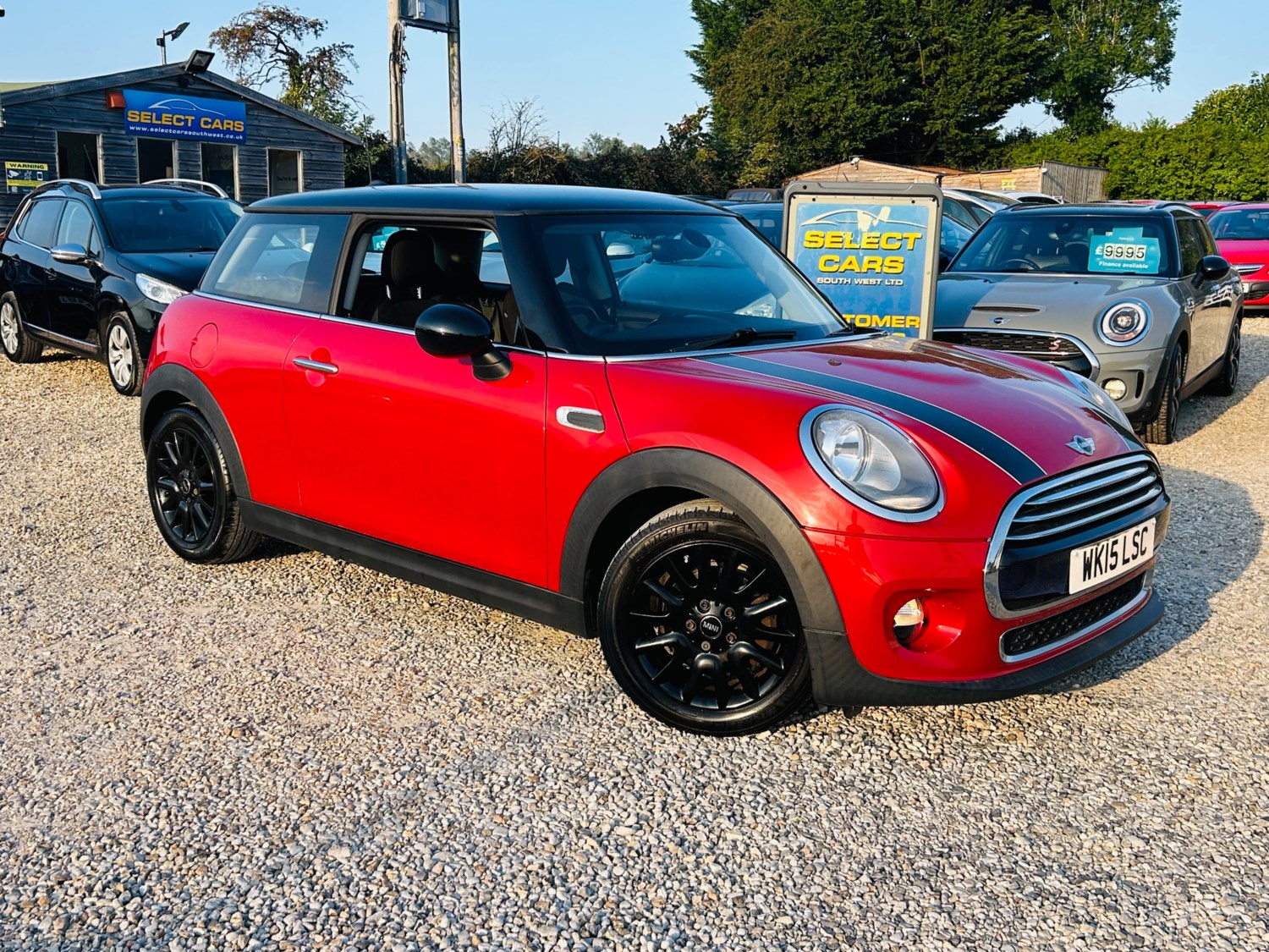 MINI Hatch Listing Image