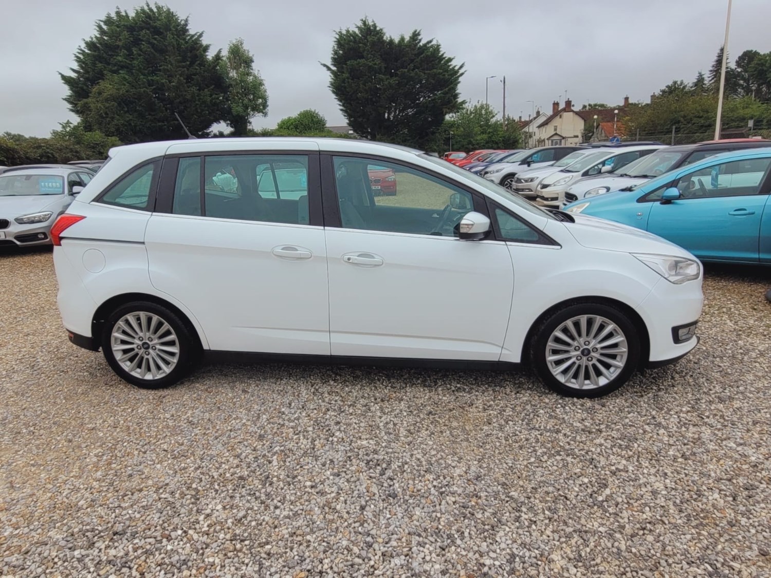 Ford Grand C-Max Listing Image