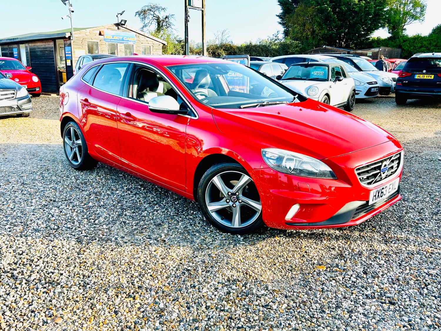 Volvo V40 Listing Image