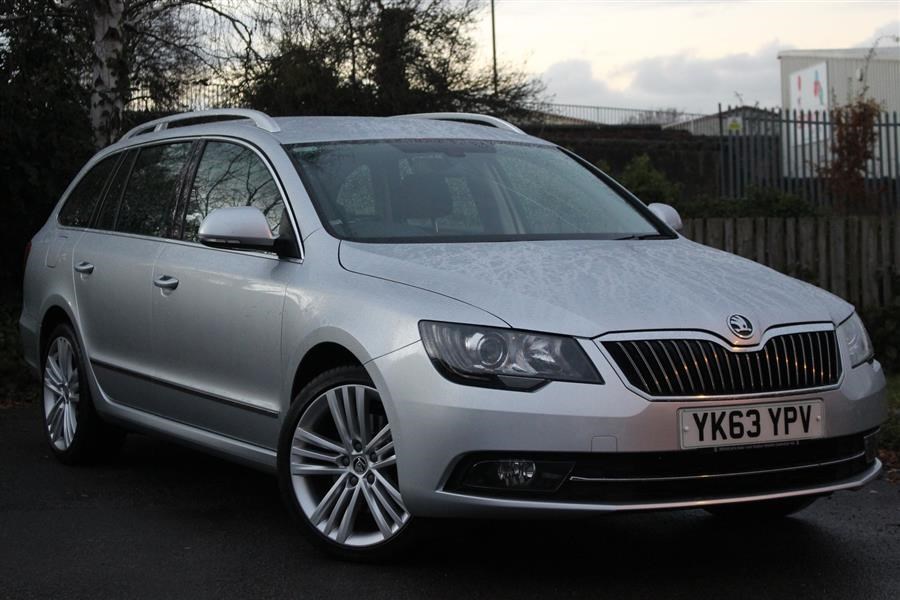 Skoda Superb Listing Image