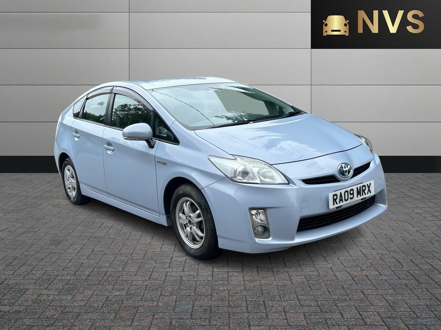 Toyota Prius Listing Image