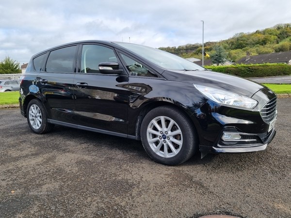 Ford S-Max Listing Image