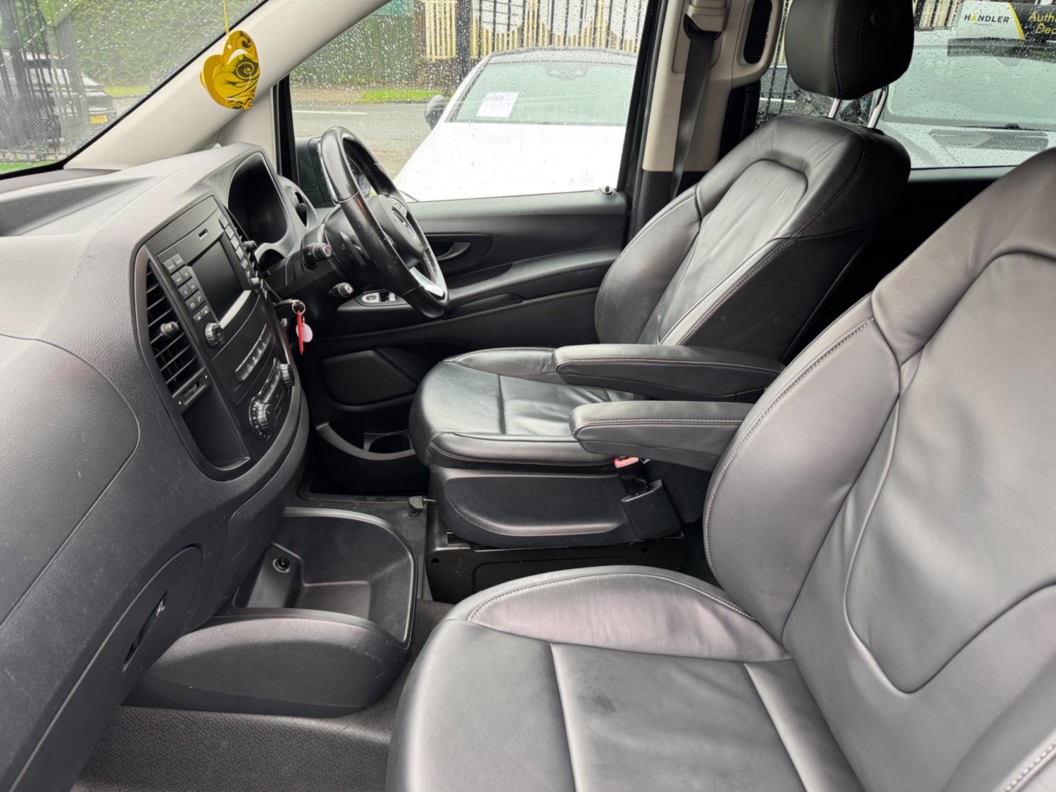 Mercedes-Benz Vito Listing Image