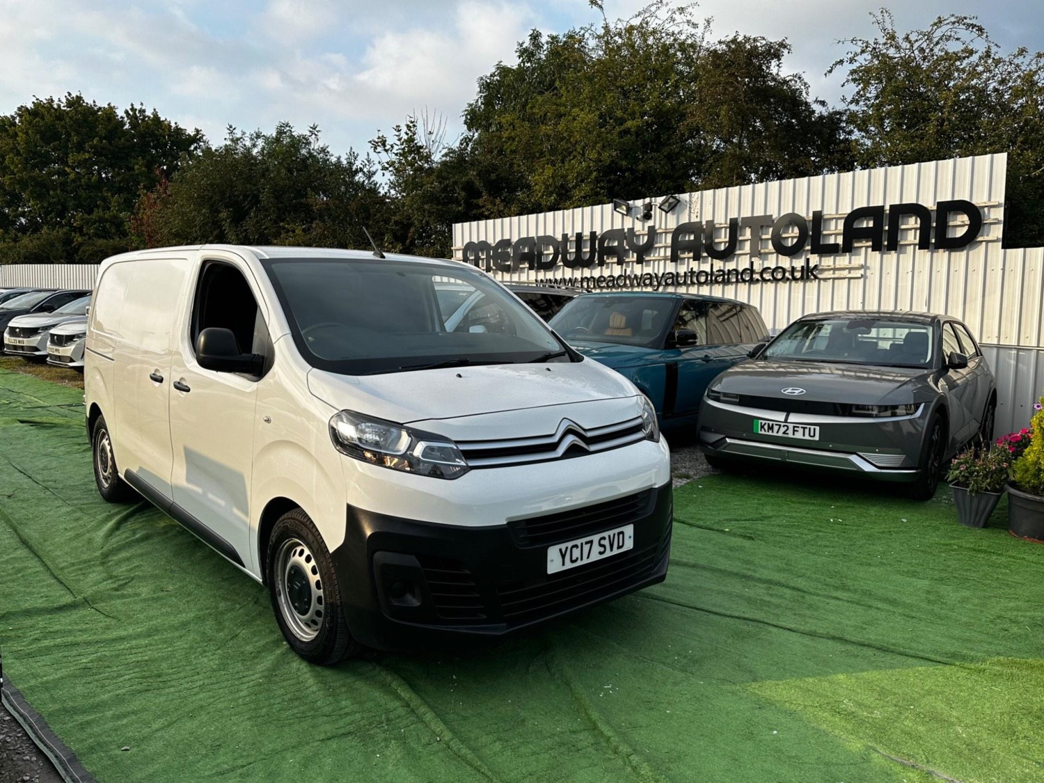 Citroen Dispatch Listing Image