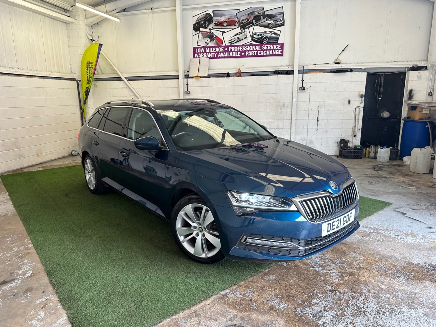 Skoda Superb Listing Image