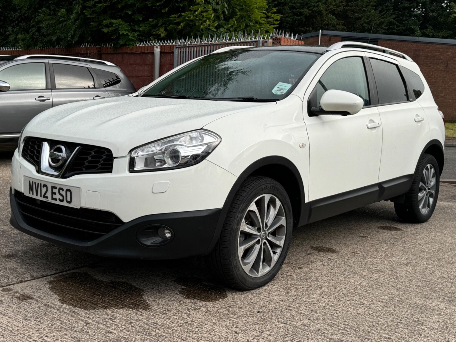 Nissan Qashqai+2 Listing Image