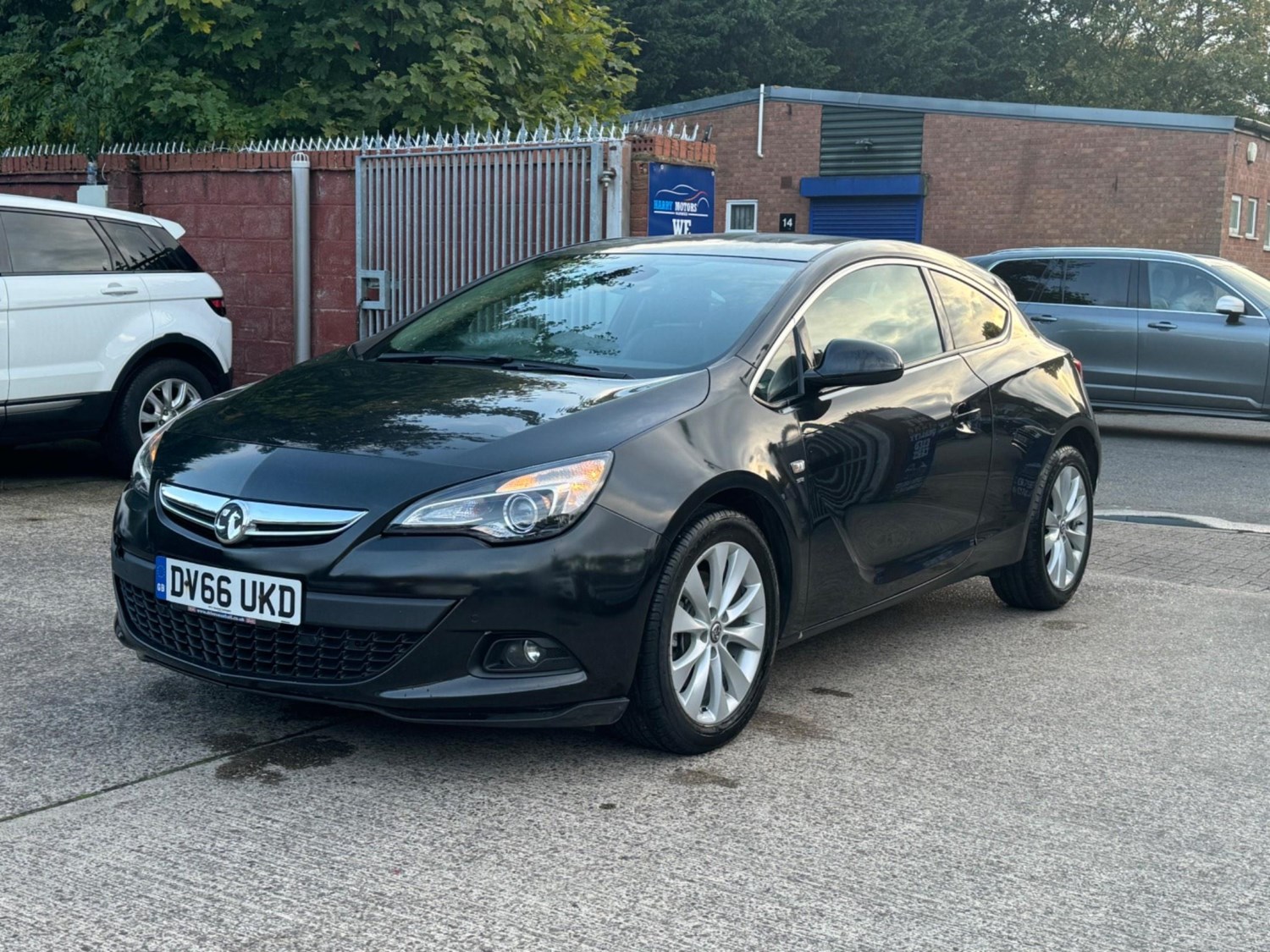 Vauxhall Astra GTC Listing Image