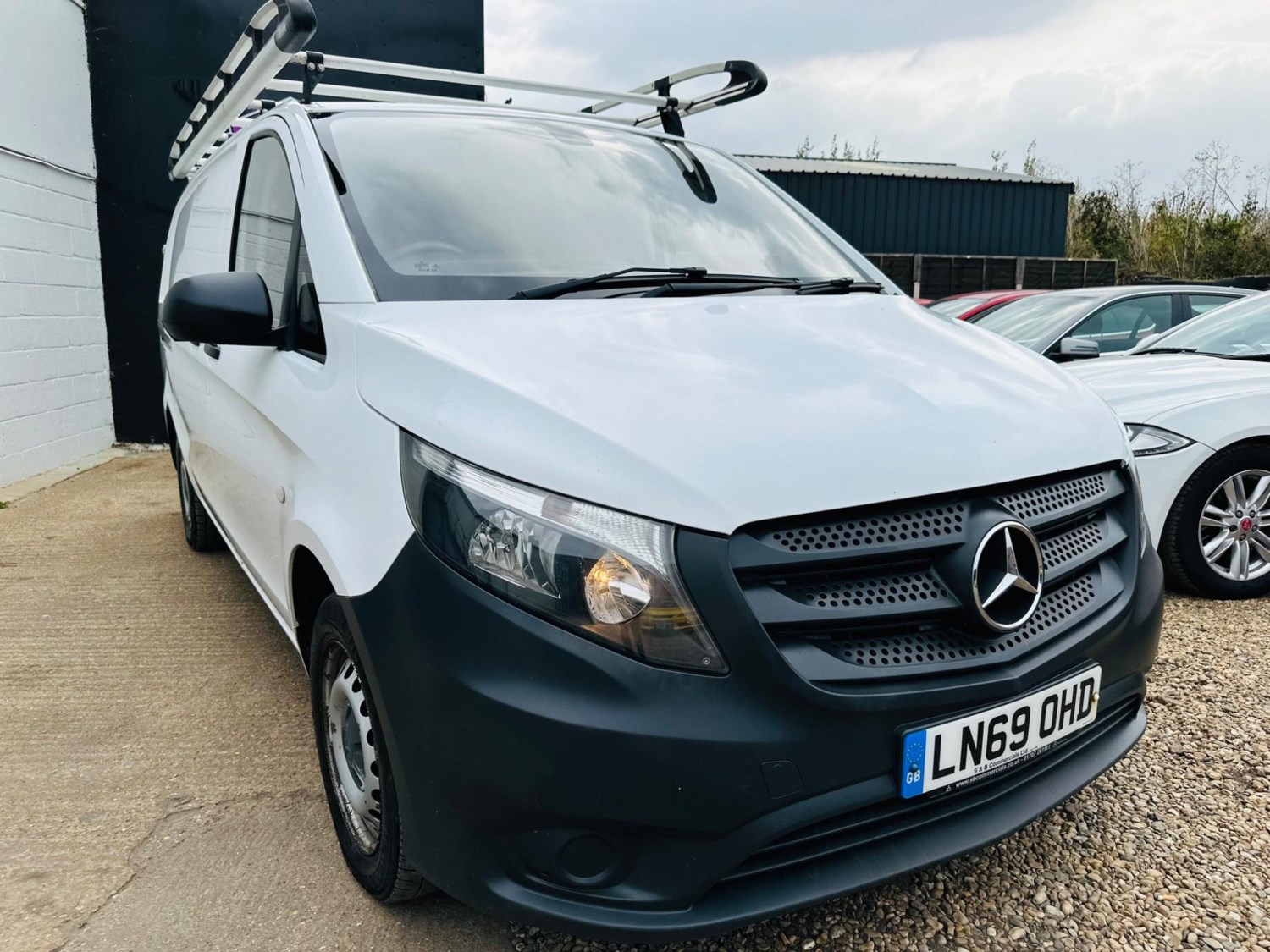 Mercedes-Benz Vito Listing Image