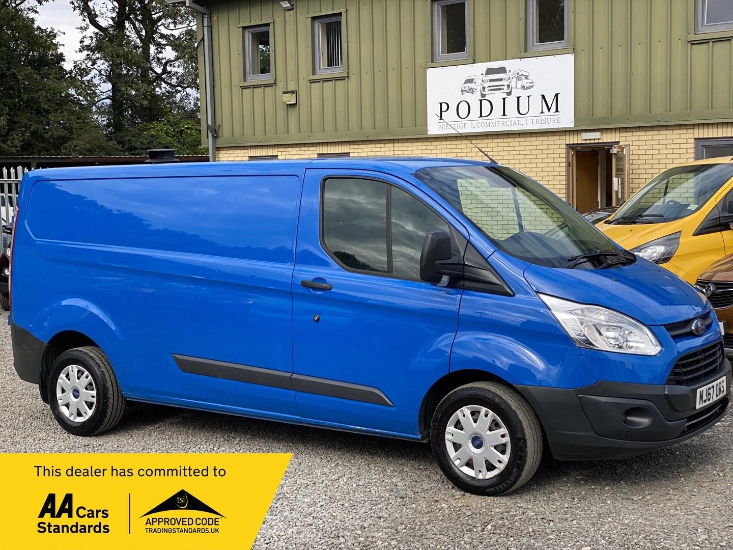 Ford Transit Custom Listing Image