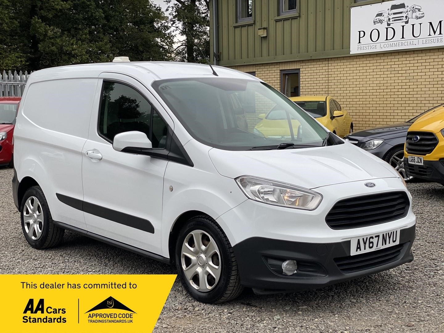 Ford Transit Courier Listing Image