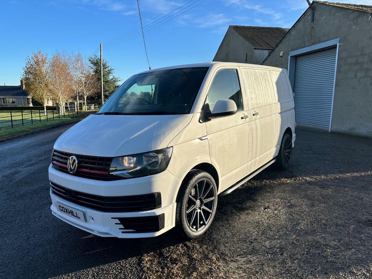 Volkswagen Transporter Listing Image