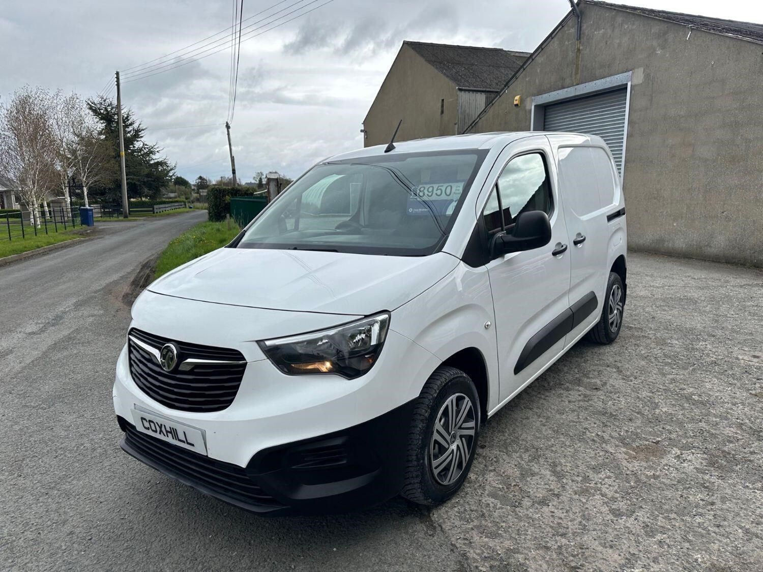 Vauxhall Combo Listing Image