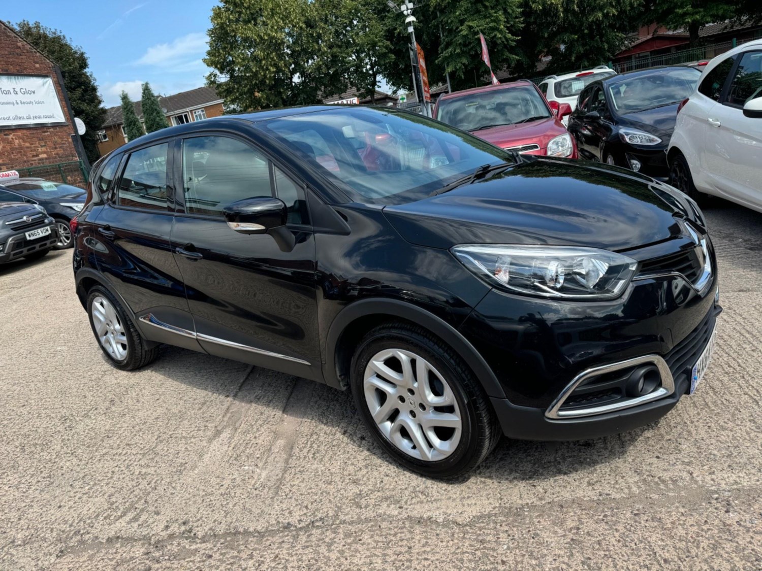 Renault Captur Listing Image